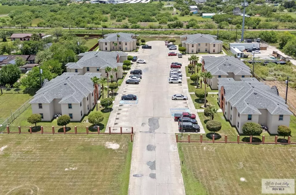 San Benito, TX 78586,1000 E STENGER ST.