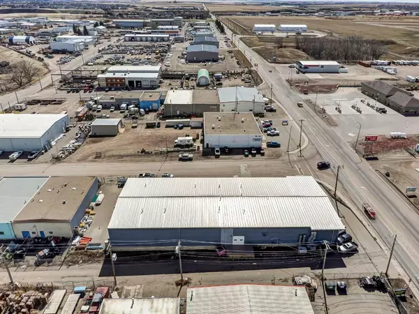 Medicine Hat, AB T1A 7S1,1721 10 AVE SW