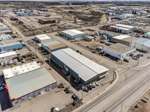 Medicine Hat, AB T1A 7S1,1721 10 AVE SW