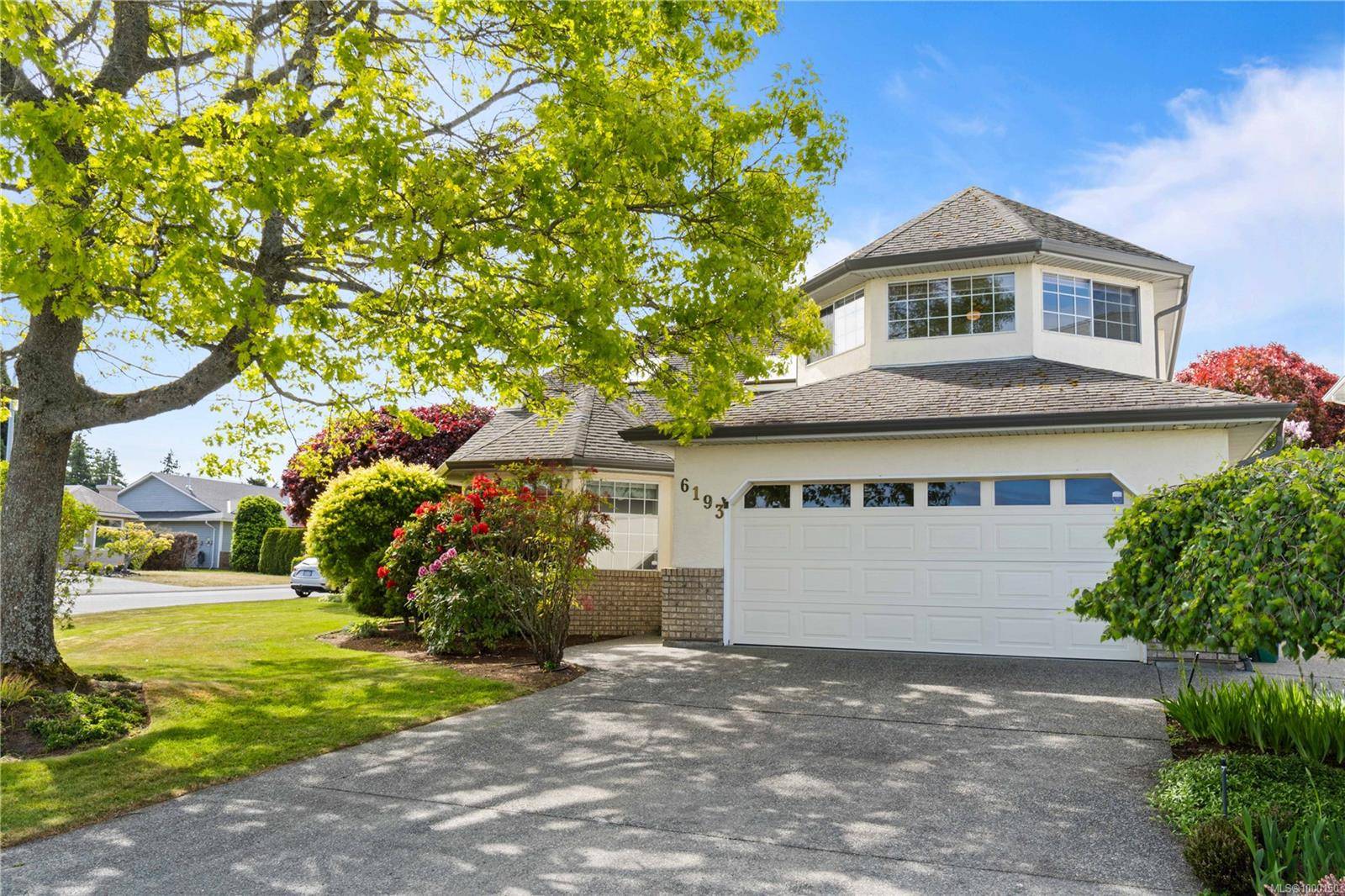 6193 Waterbury Rd, Nanaimo, BC V9V 1L2
