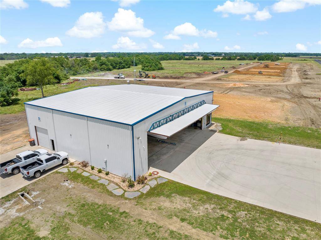 Paris, TX 75462,6700 Collier Drive #Hangar 4