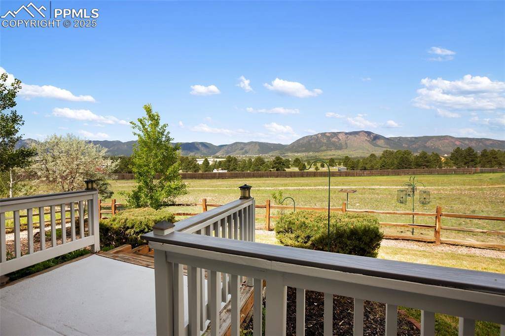Monument, CO 80132,16972 Park Trail DR