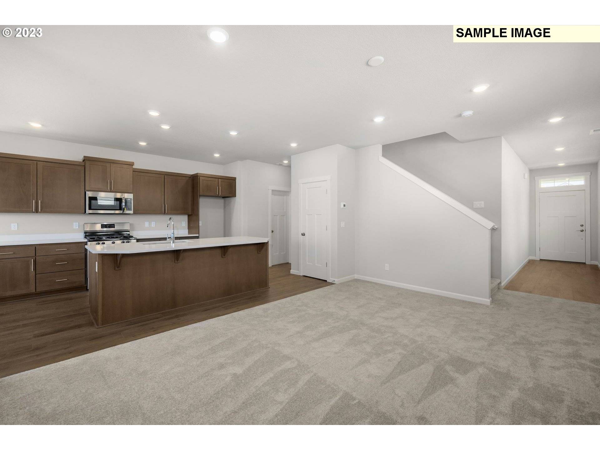 Tualatin, OR 97062,23890 SW Vermillion Dr. #H197