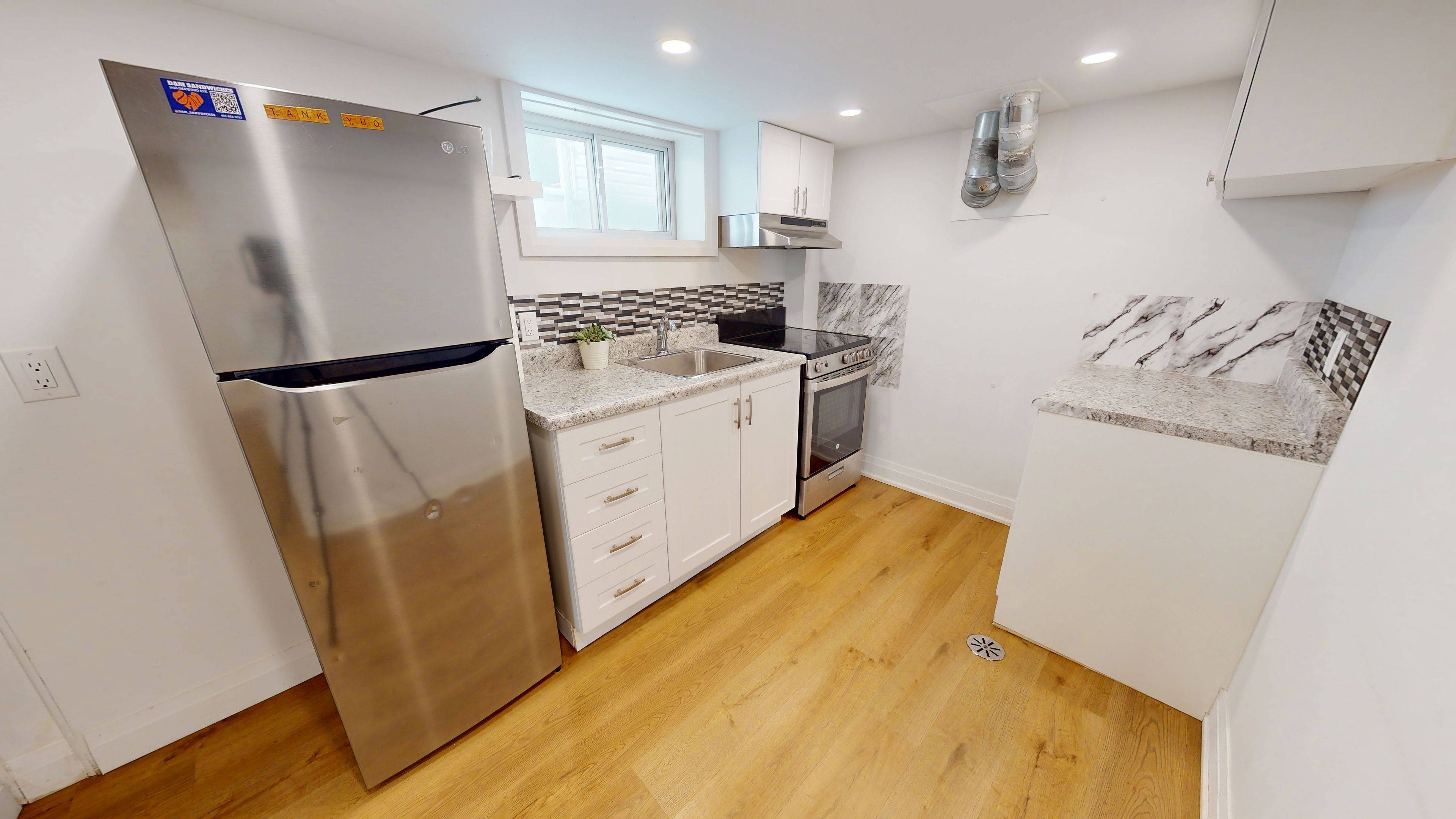 Toronto C03, ON M6E 2V3,275 Oakwood AVE #BSMT