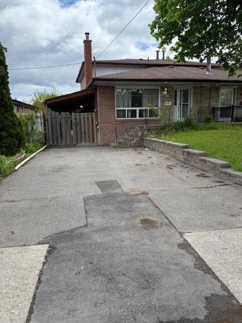 Mississauga, ON L4T 1Y9,3790 Morning Star DR