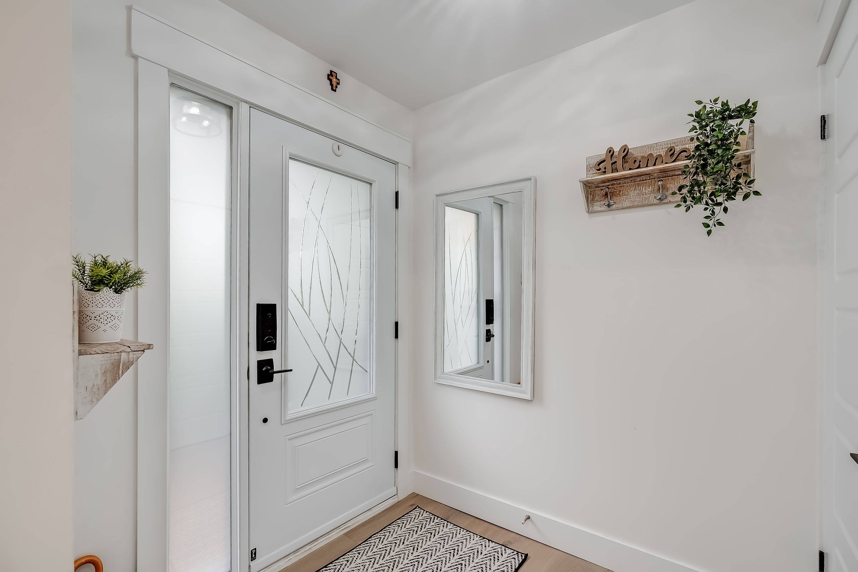 Burlington, ON L7M 1P1,1519 Newlands CRES