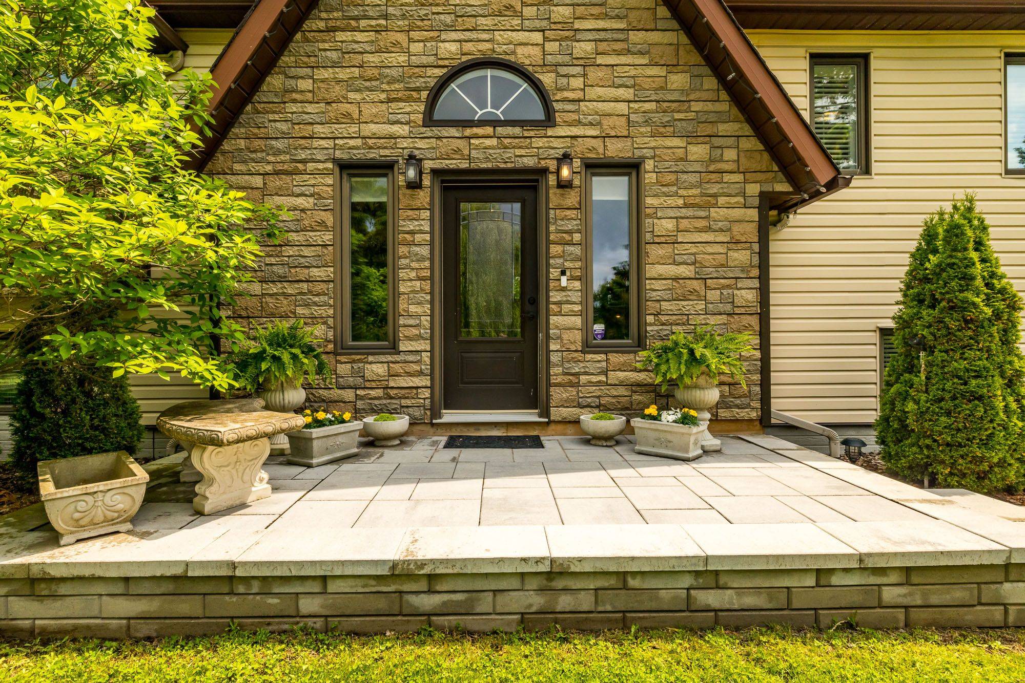 North Grenville, ON K0G 1J0,1329 South Gower DR S