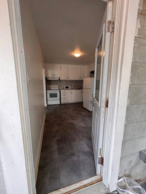 Vanier And Kingsview Park, ON K1L 7R8,266 Emond ST
