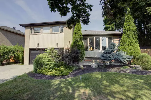 Mississauga, ON L5J 2A7,2137 Truscott DR