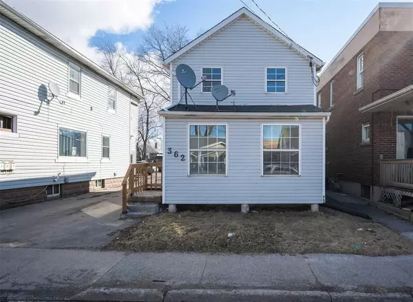 Welland, ON L3B 1X7,362 Crowland AVE W