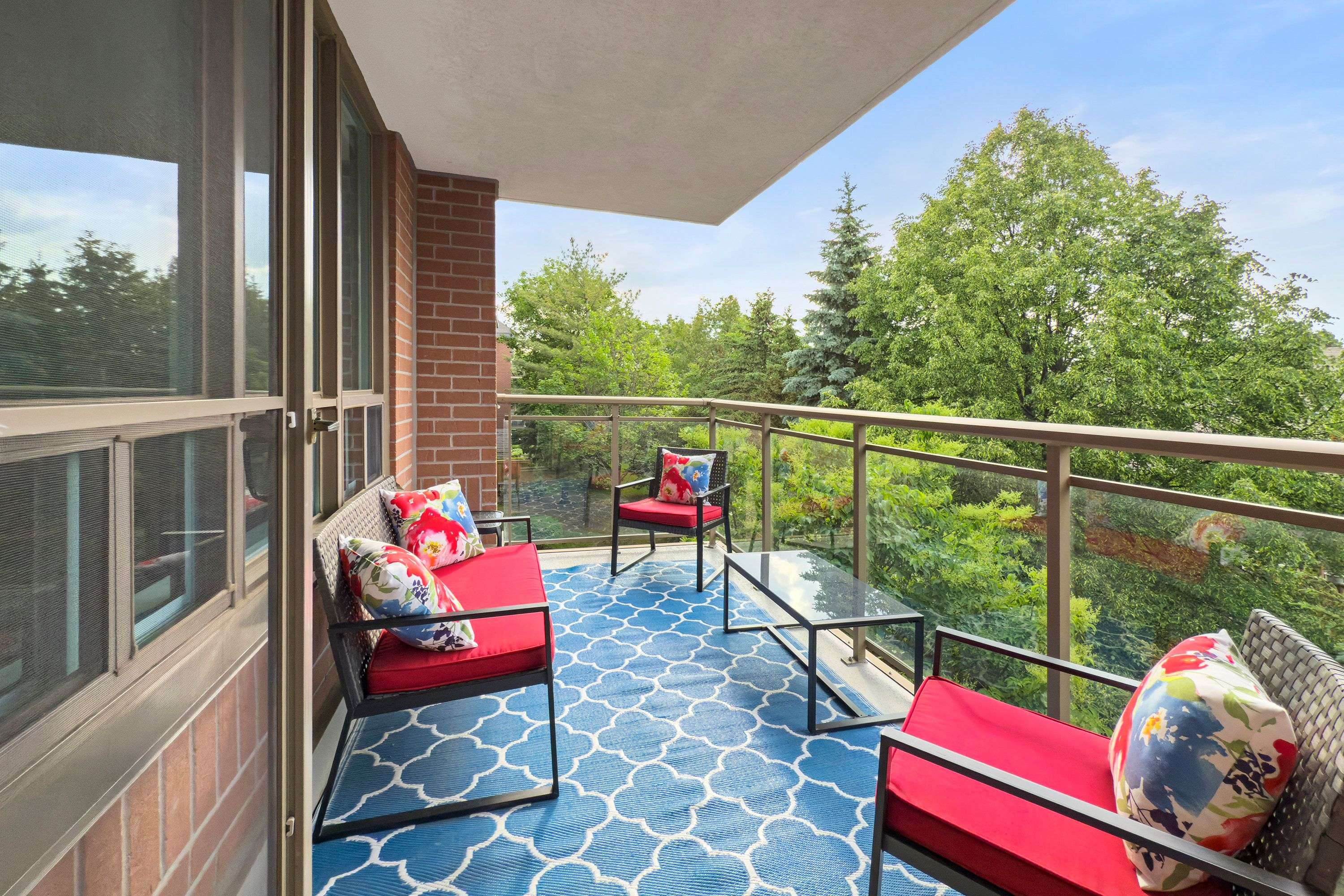 80 The Boardwalk WAY #319, Markham, ON L6E 1B8