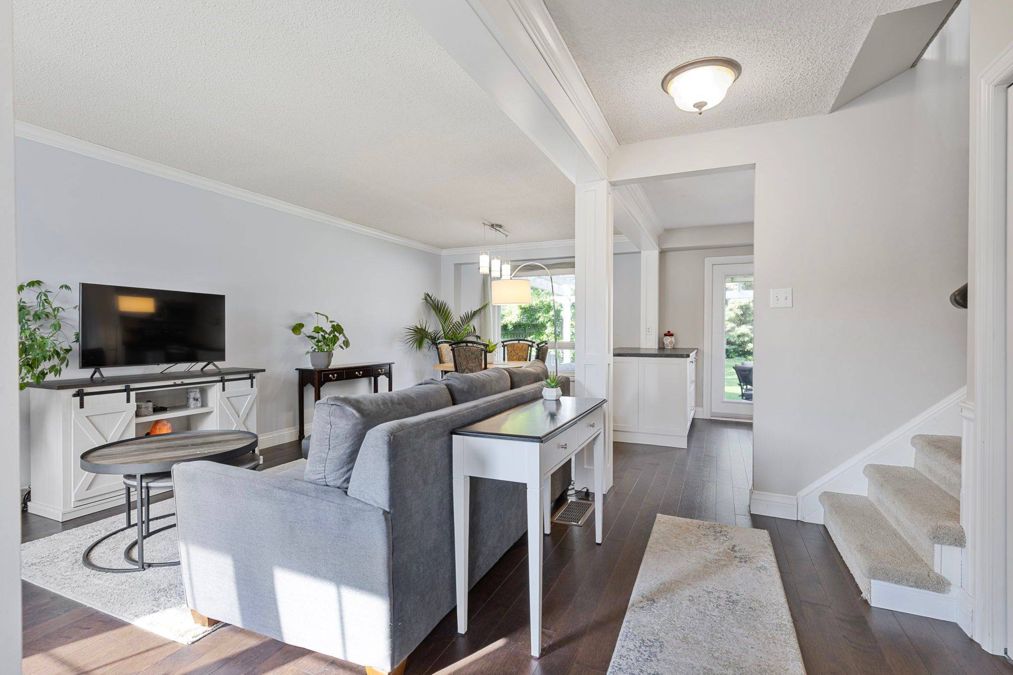 Barrie, ON L4N 7R5,270 Dodson RD