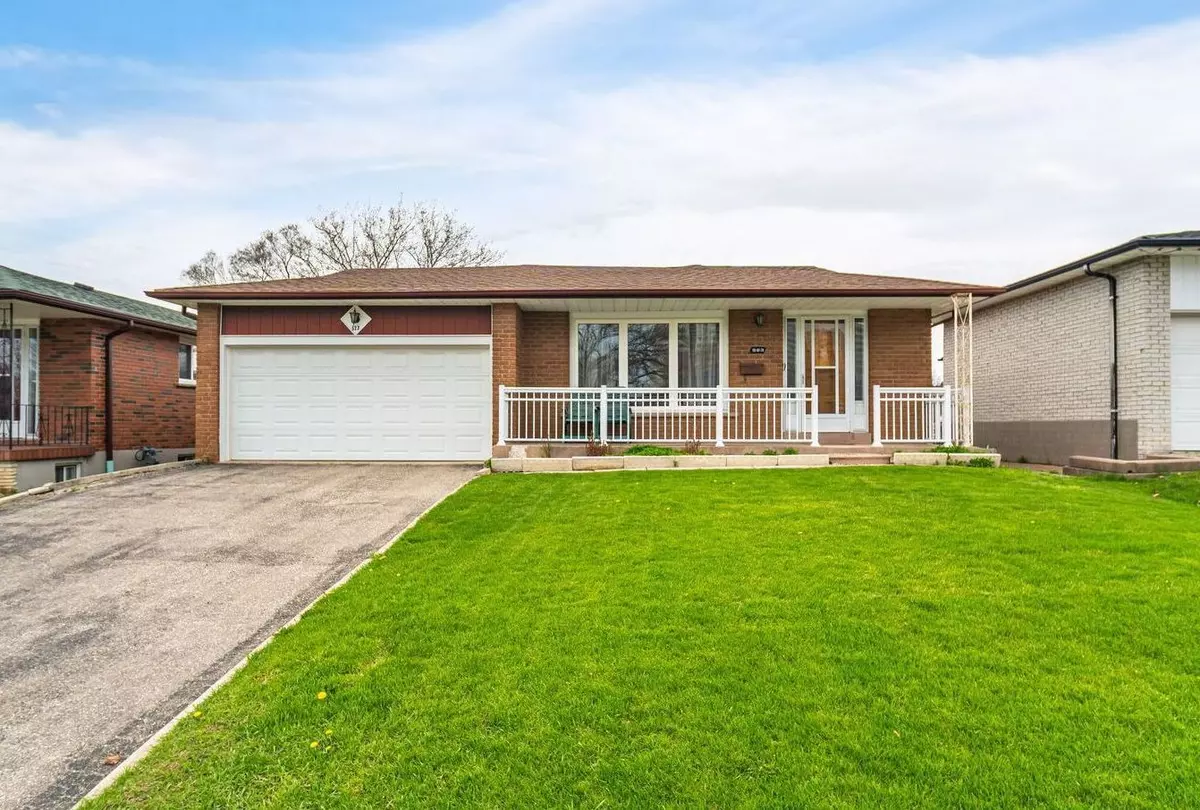Mississauga, ON L5A 2B5,523 Silver Creek BLVD