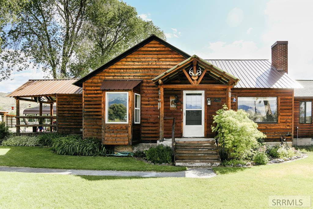 163 Hwy 28, Salmon, ID 83467