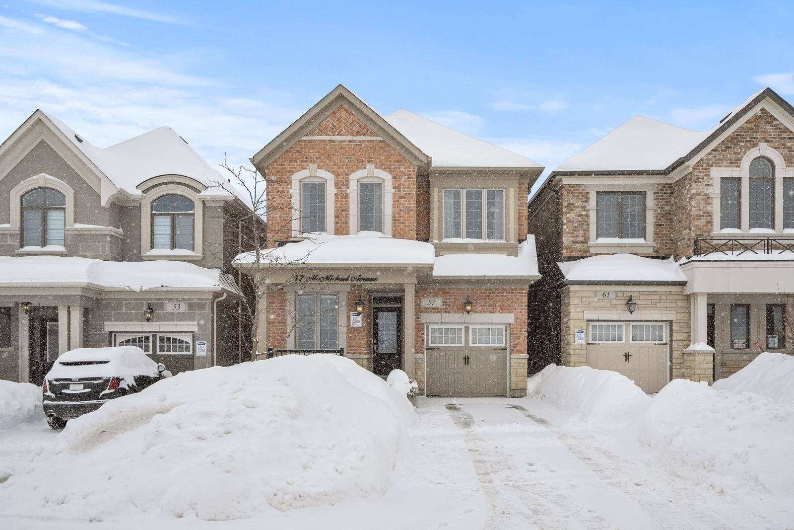 57 Mc Michael AVE, Vaughan, ON L4H 4T3