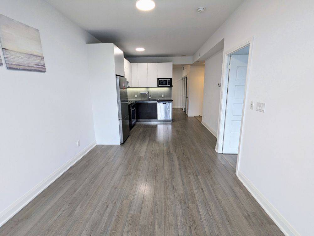 Markham, ON L6G 0G2,15 Water Walk DR #317