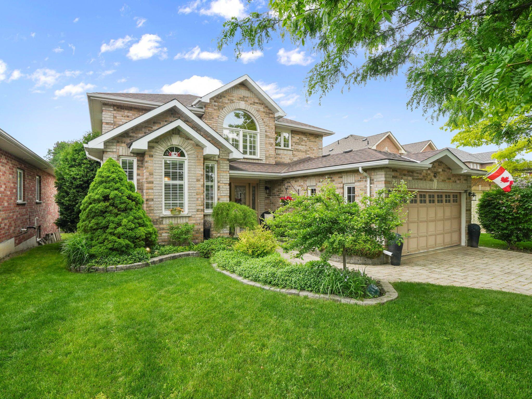 New Tecumseth, ON L9R 1P4,47 Gray AVE