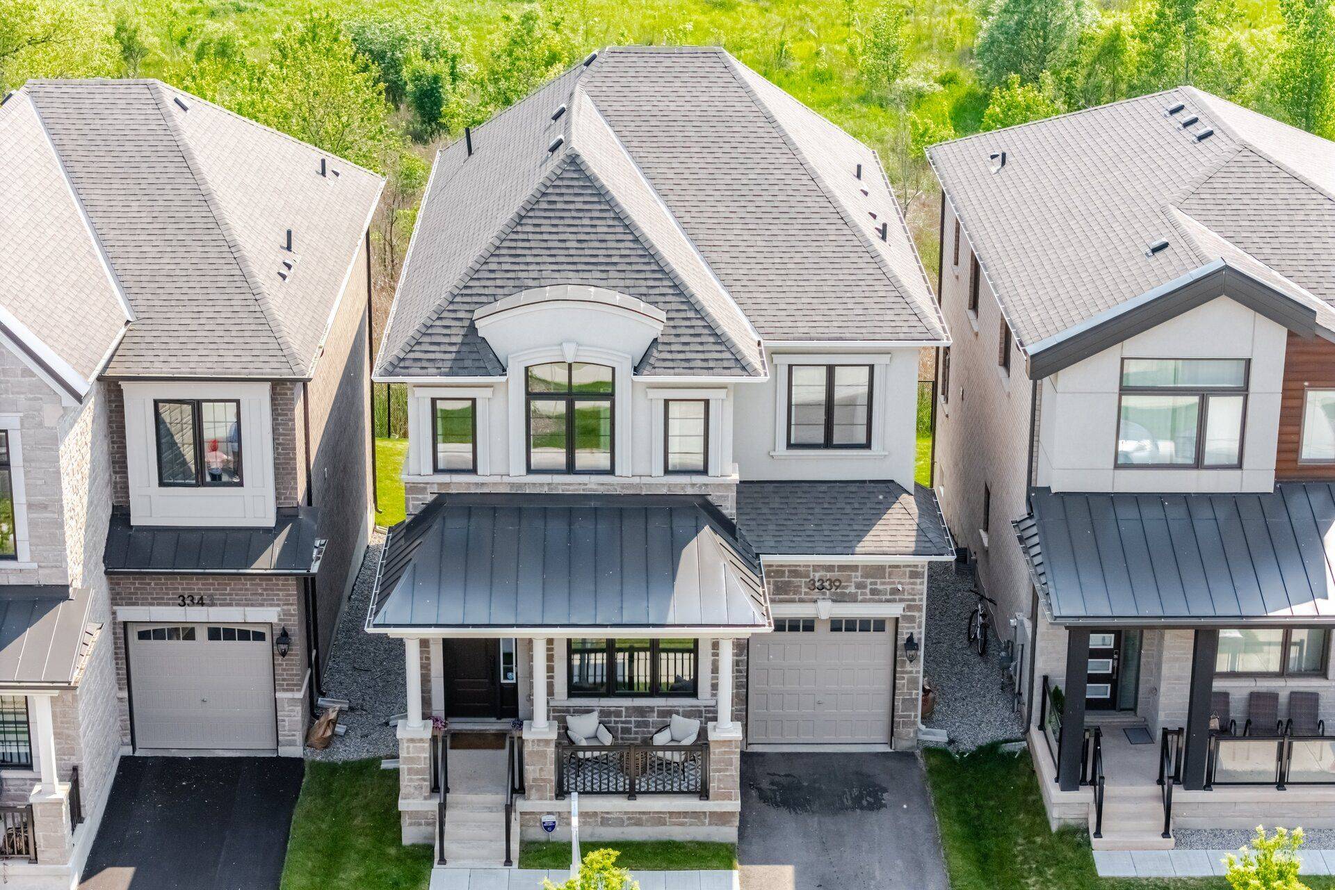 3339 Harasym TRL, Oakville, ON L6M 5N8