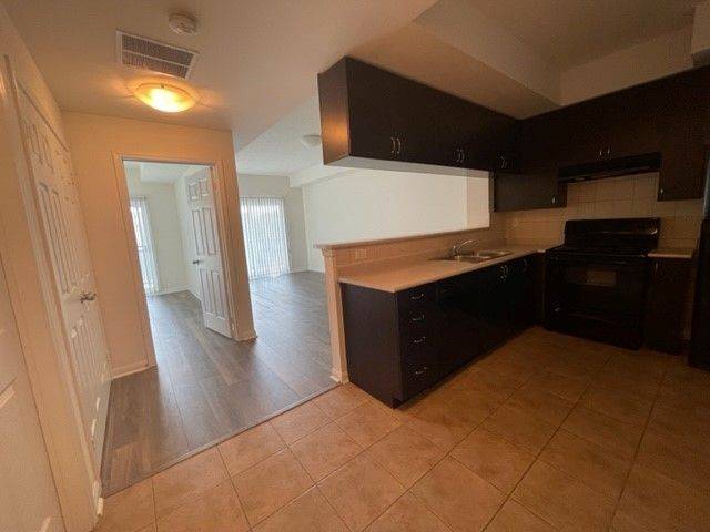 Mississauga, ON L5M 0M3,5705 Long Valley RD #304