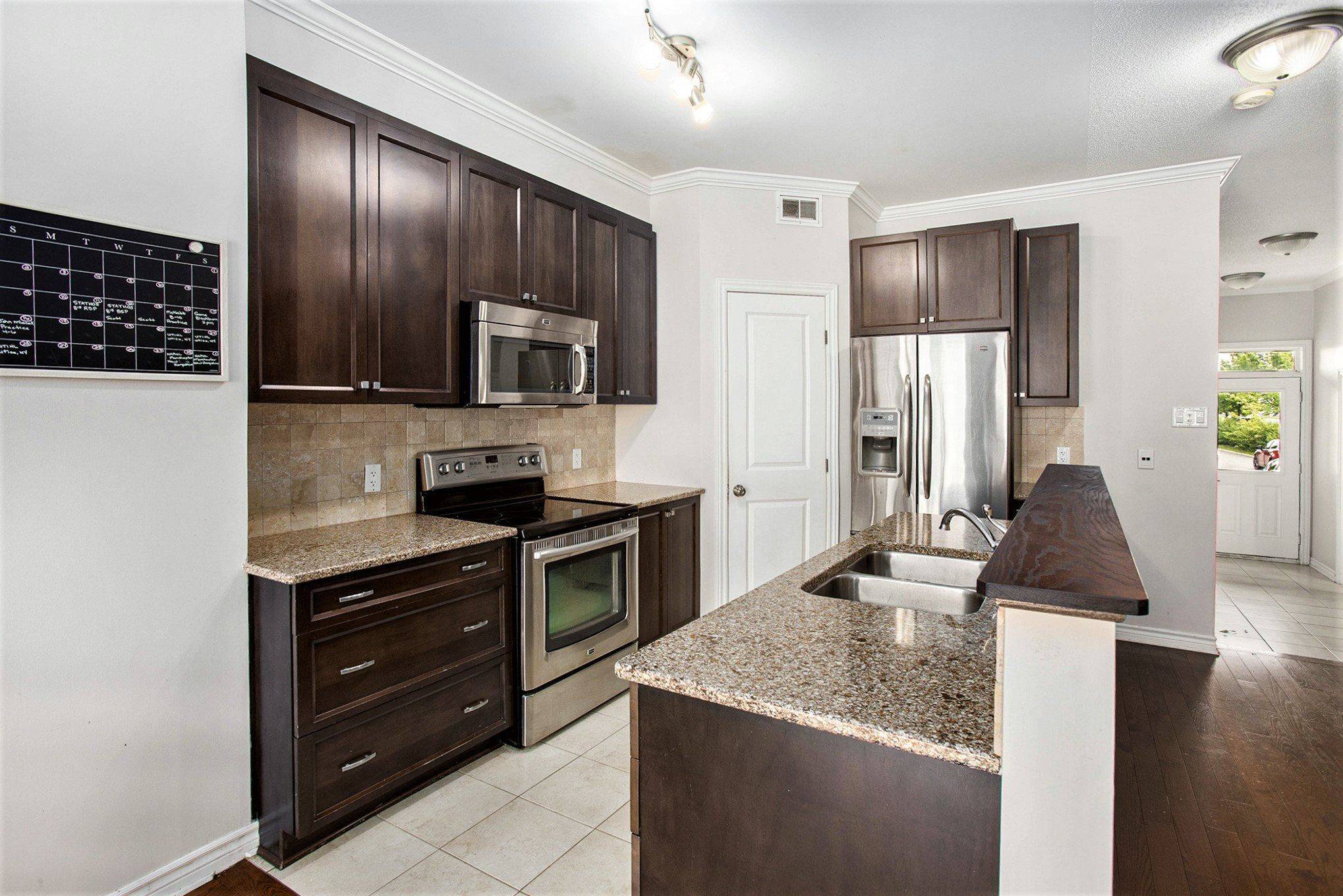 Orleans - Cumberland And Area, ON K4A 0M8,516 ROCHEFORT CIR