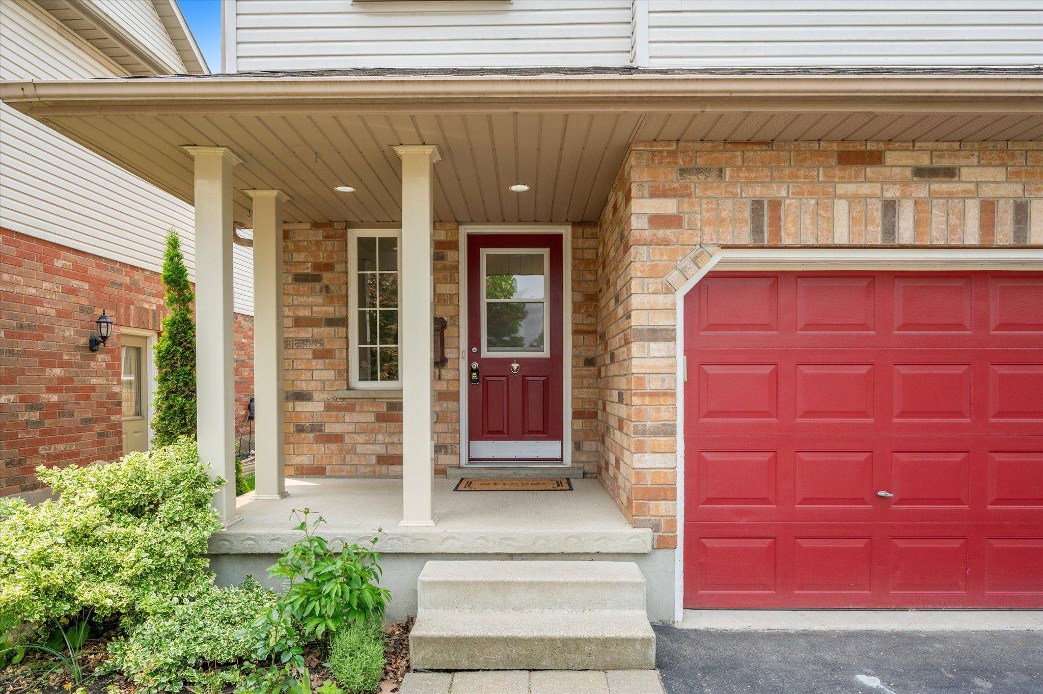 Waterloo, ON N2K 4A1,457 Brigantine DR