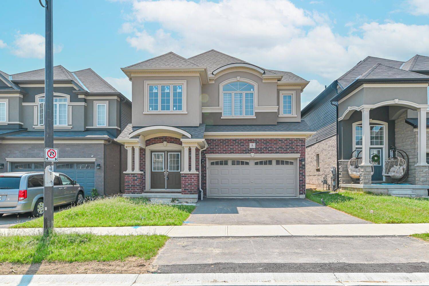 8 Stokes RD, Brant, ON N3L 3E3