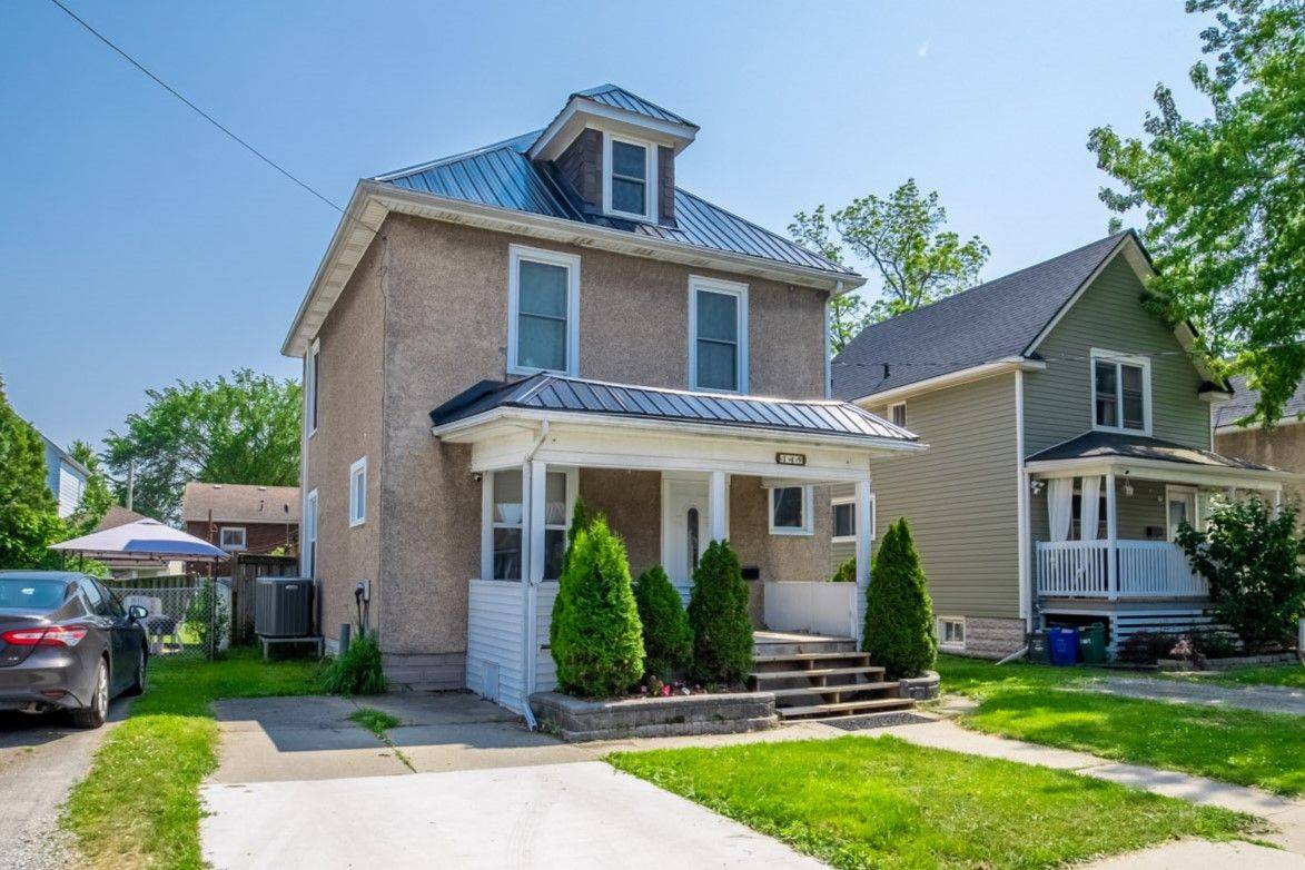 Welland, ON L3C 5C5,149 Bald ST