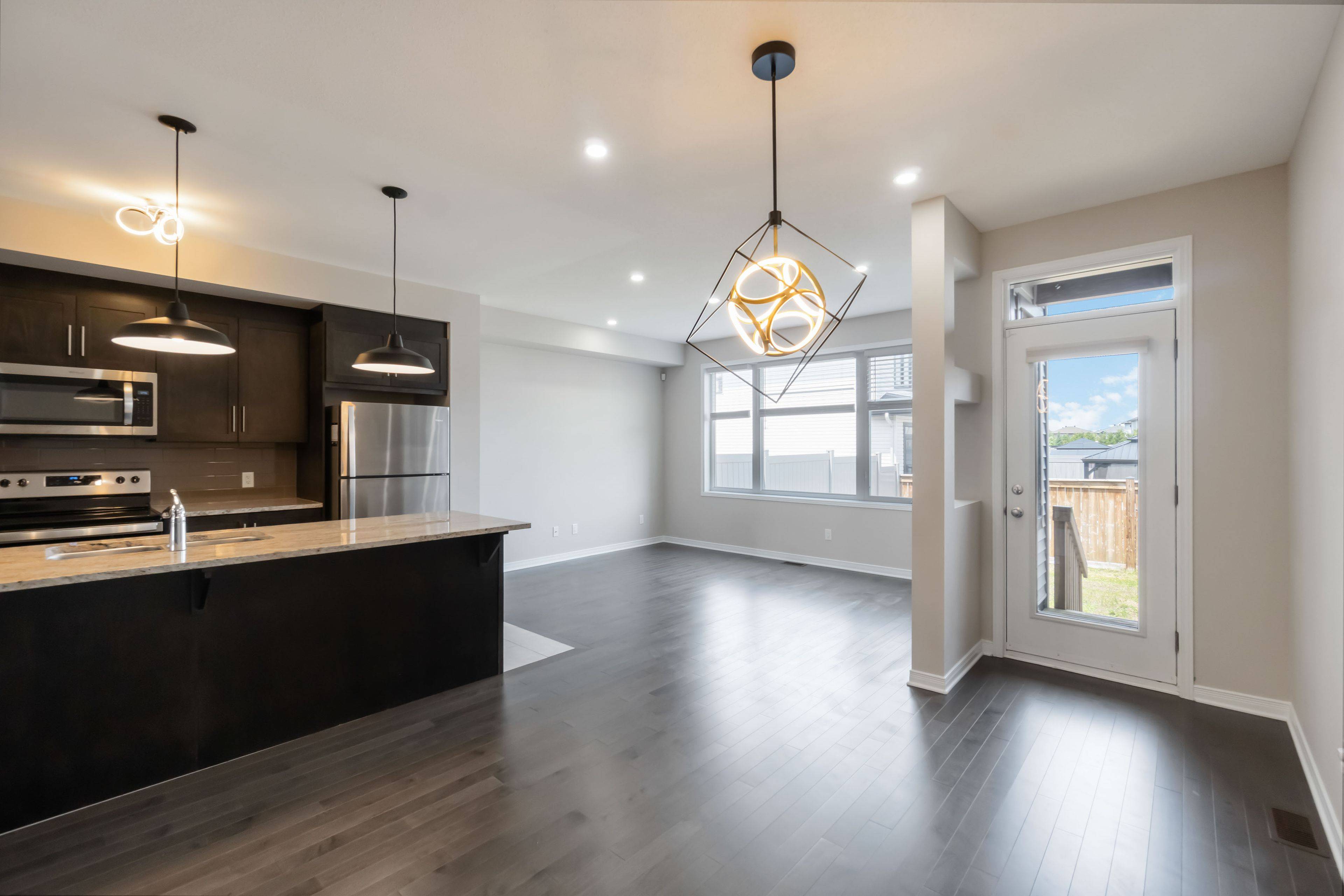 Kanata, ON K2V 0P1,499 Cope DR