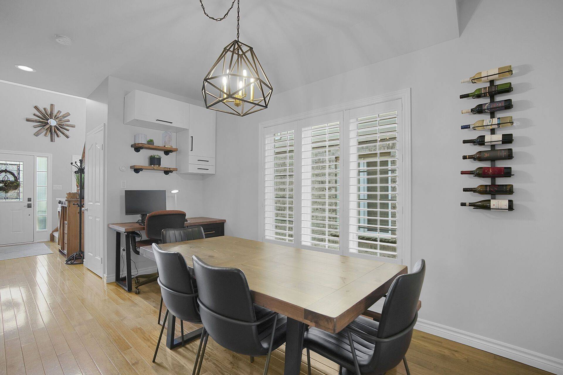 London North, ON N5X 4M2,1018 Fogerty ST