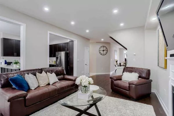 Brampton, ON L7A 0A7,33 Pearman CRES