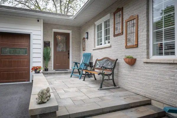 1682 South BLVD, Kingston, ON K7L 4V1