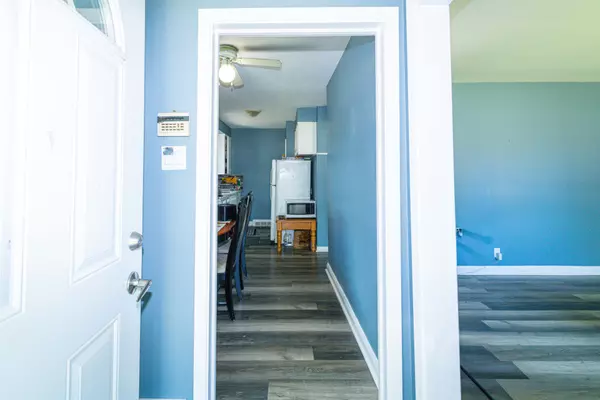 London East, ON N5W 4X8,221 STARLIGHT AVE