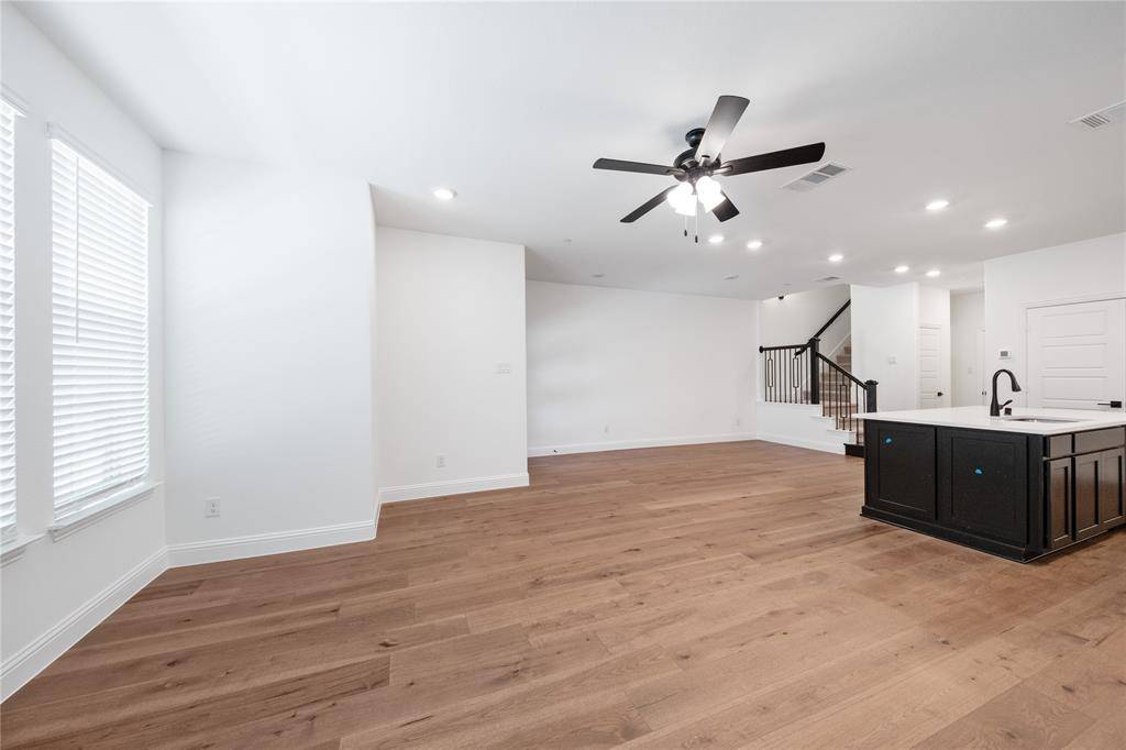 Rowlett, TX 75088,7858 Bayside Drive