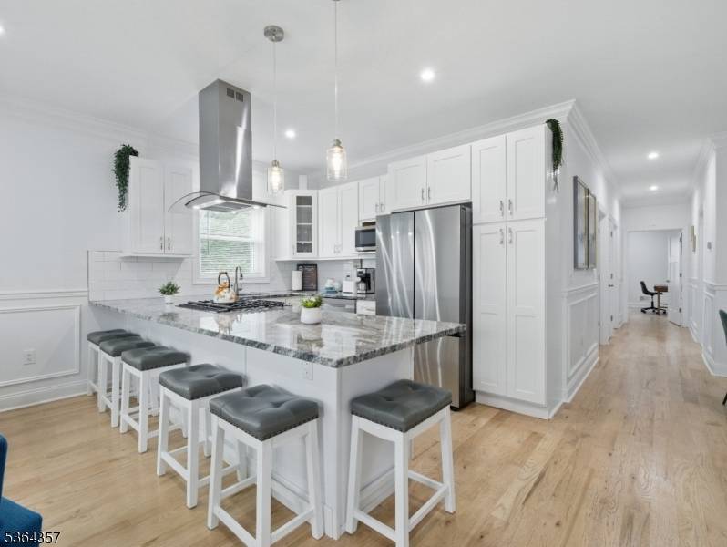 Elizabeth City, NJ 07201,1050 Bond St