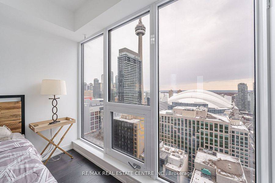 Toronto C01, ON M5V 3W2,55 Mercer ST #3001