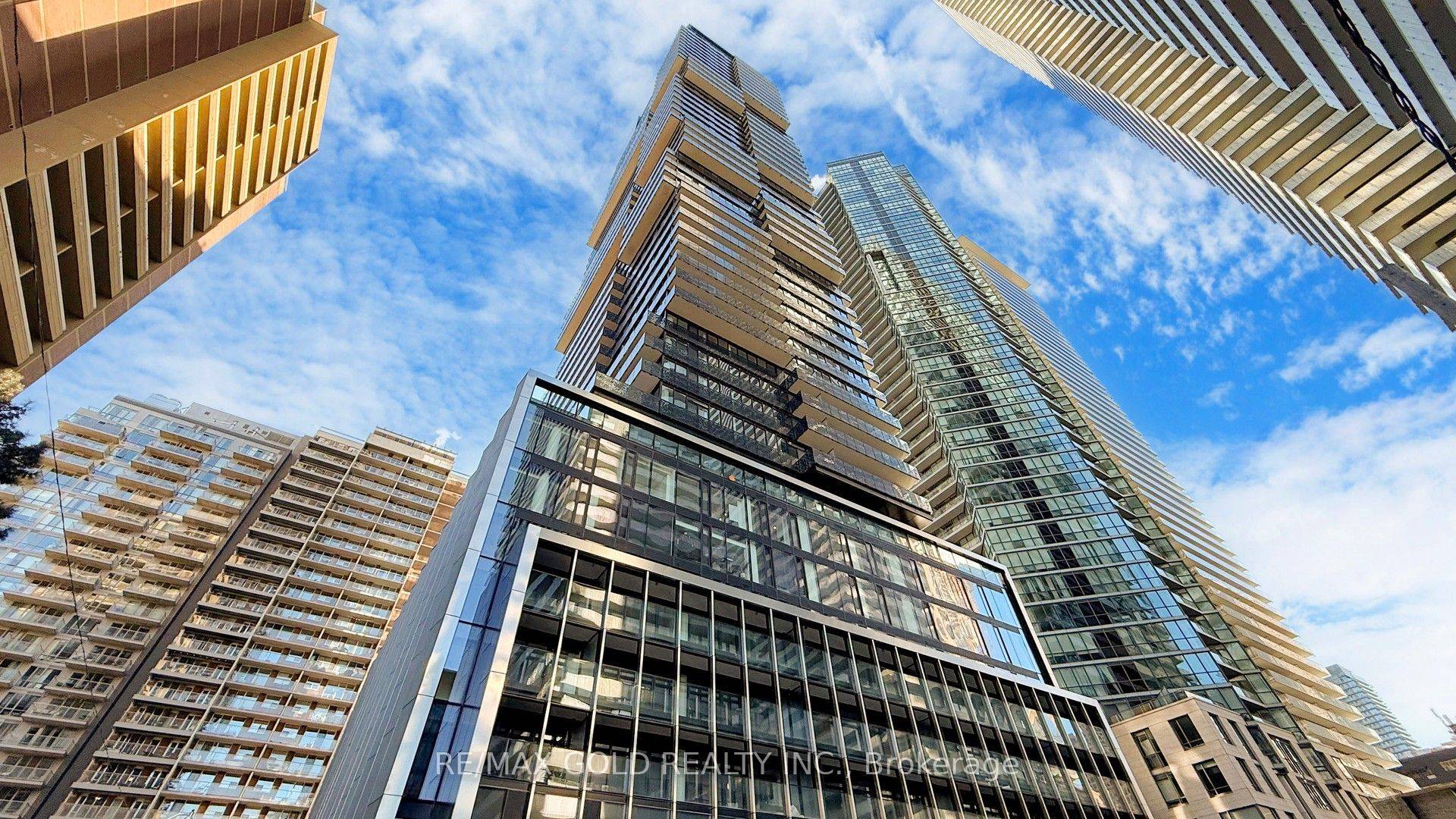 55 Charles ST E #1310, Toronto C08, ON M4Y 1S9