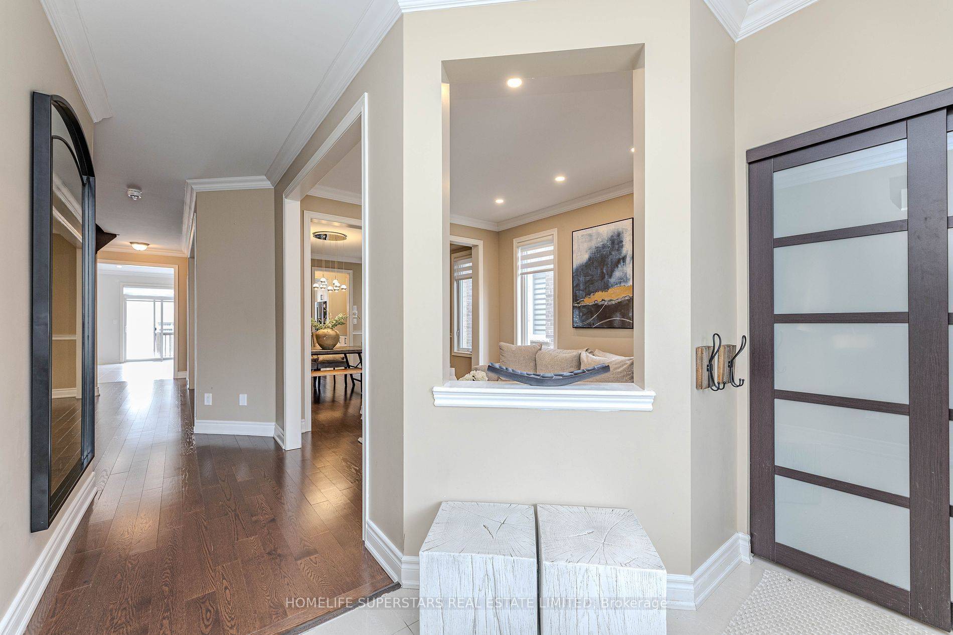 Bradford West Gwillimbury, ON L3Z 0X7,50 Romanelli CRES