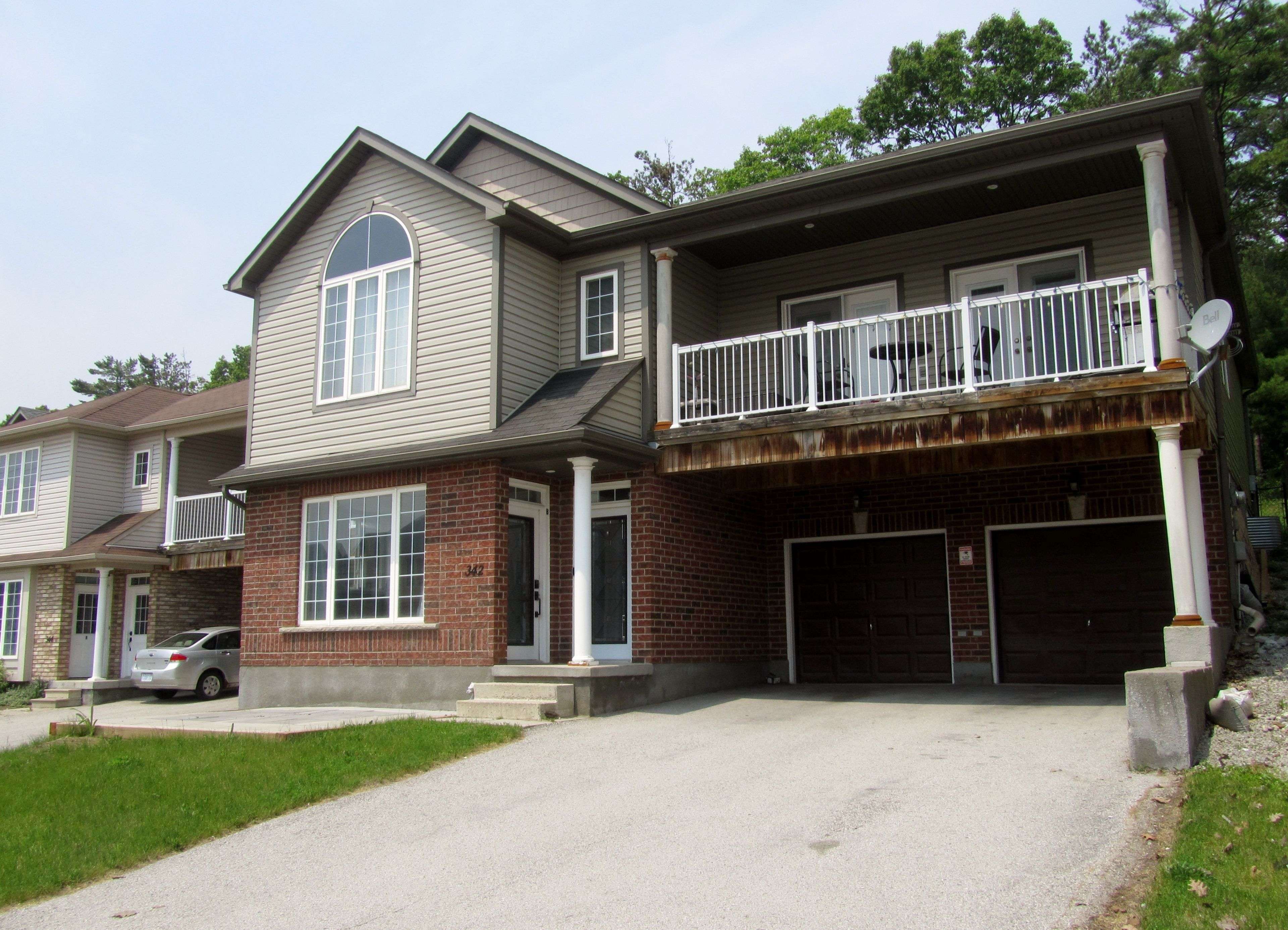 342 Edgehill DR #Unit B, Barrie, ON L4N 9X4