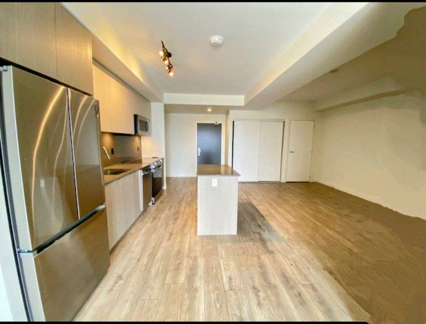 Oakville, ON L6L 3C1,133 Bronte RD #B0723