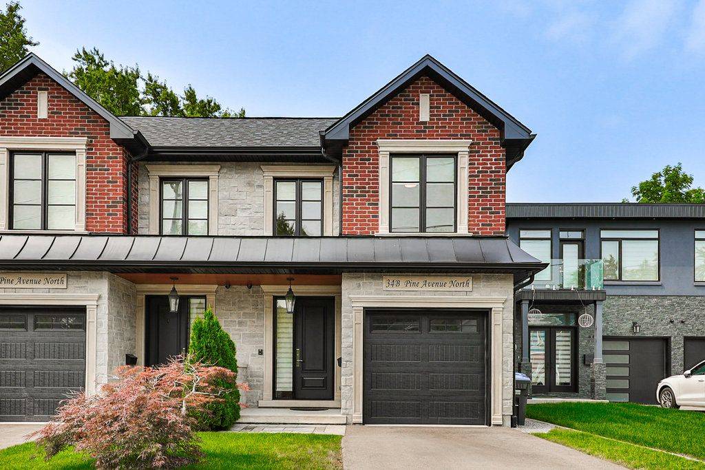 Mississauga, ON L5H 2P8,34B Pine AVE N