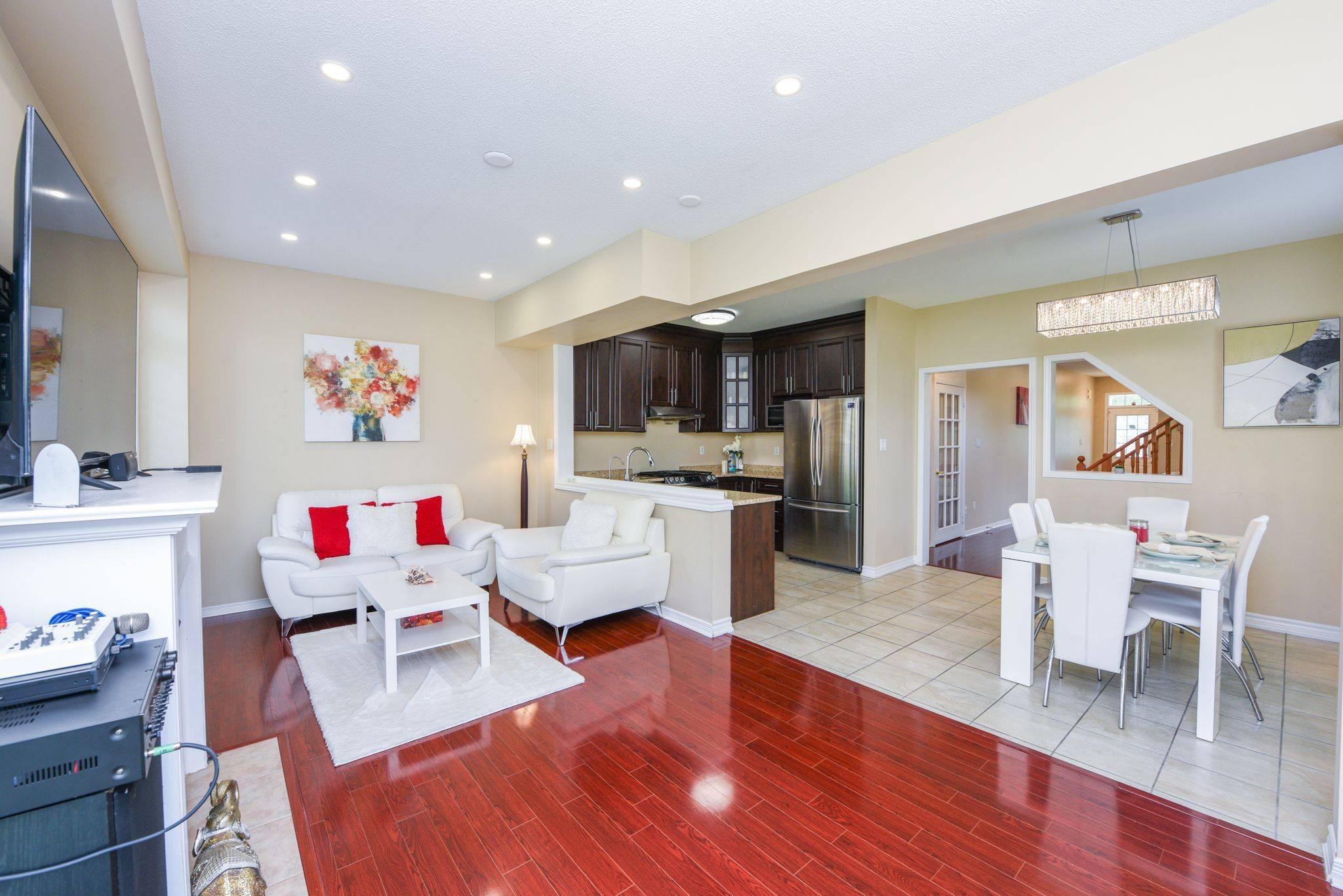 Brampton, ON L6Y 5R3,76 Grover RD