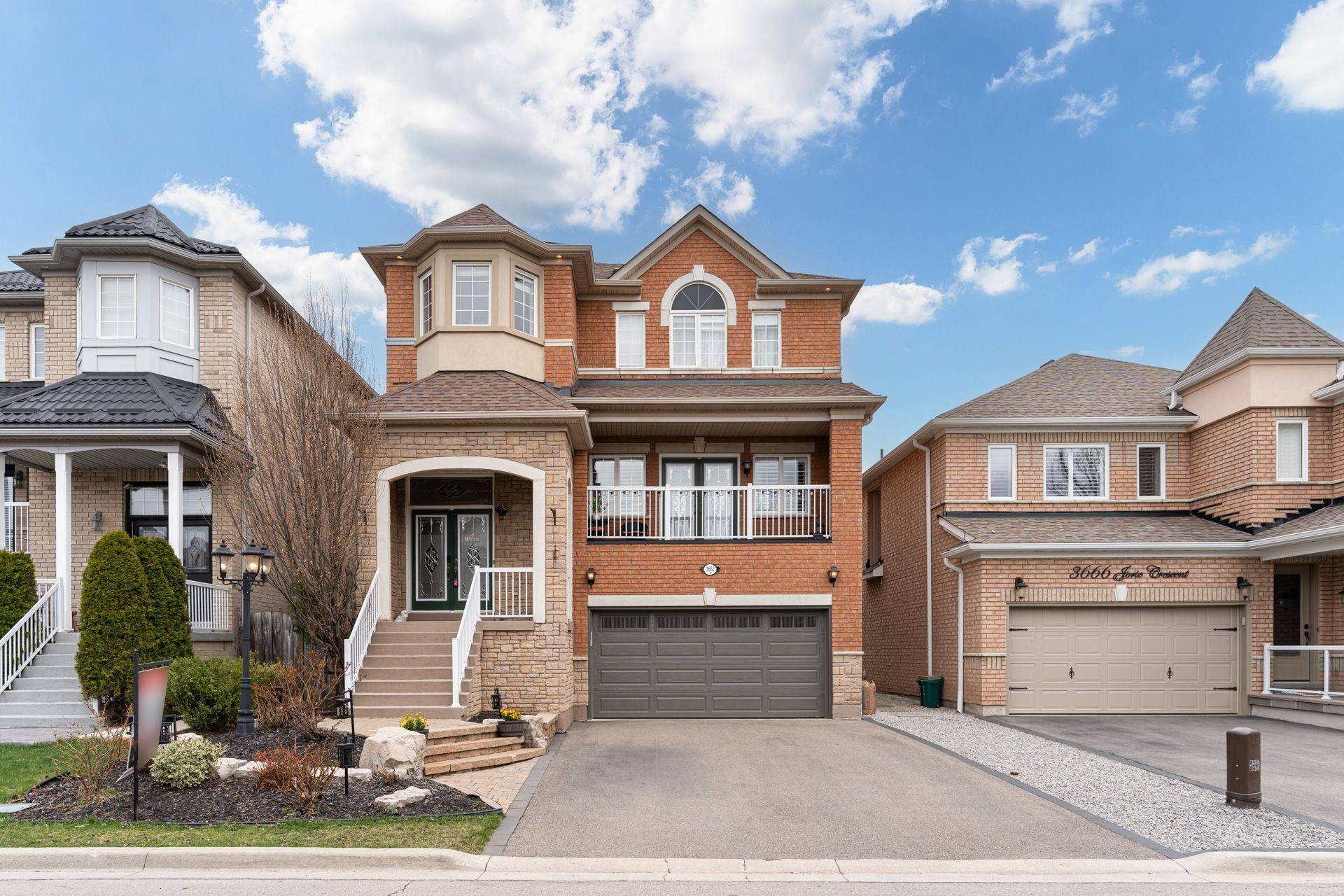 3662 Jorie CRES, Mississauga, ON L5M 7G8