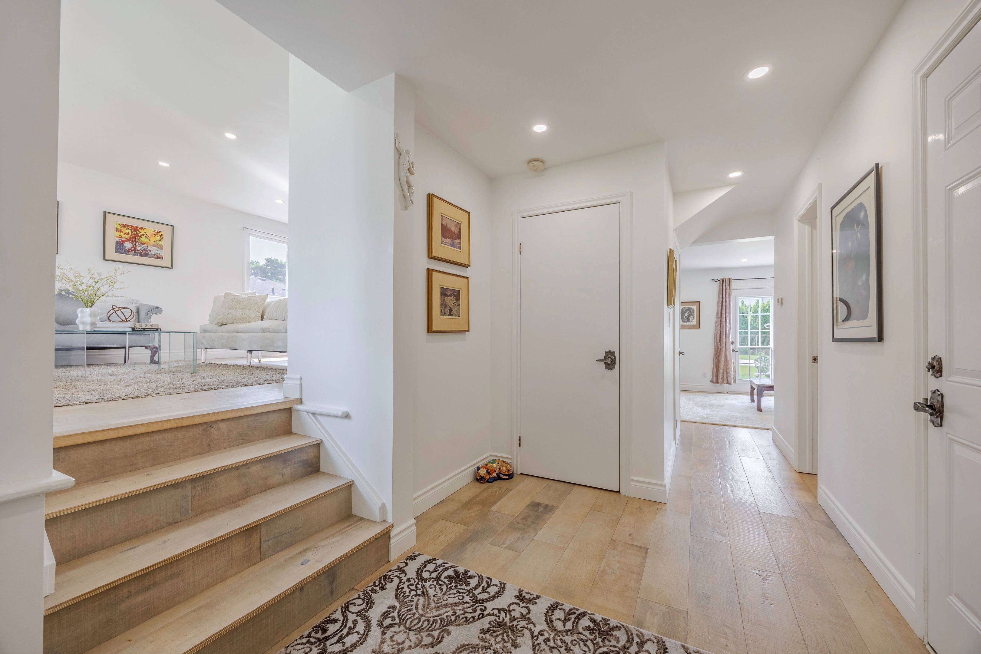St. Catharines, ON L2M 7C9,5 Woodgarden CT