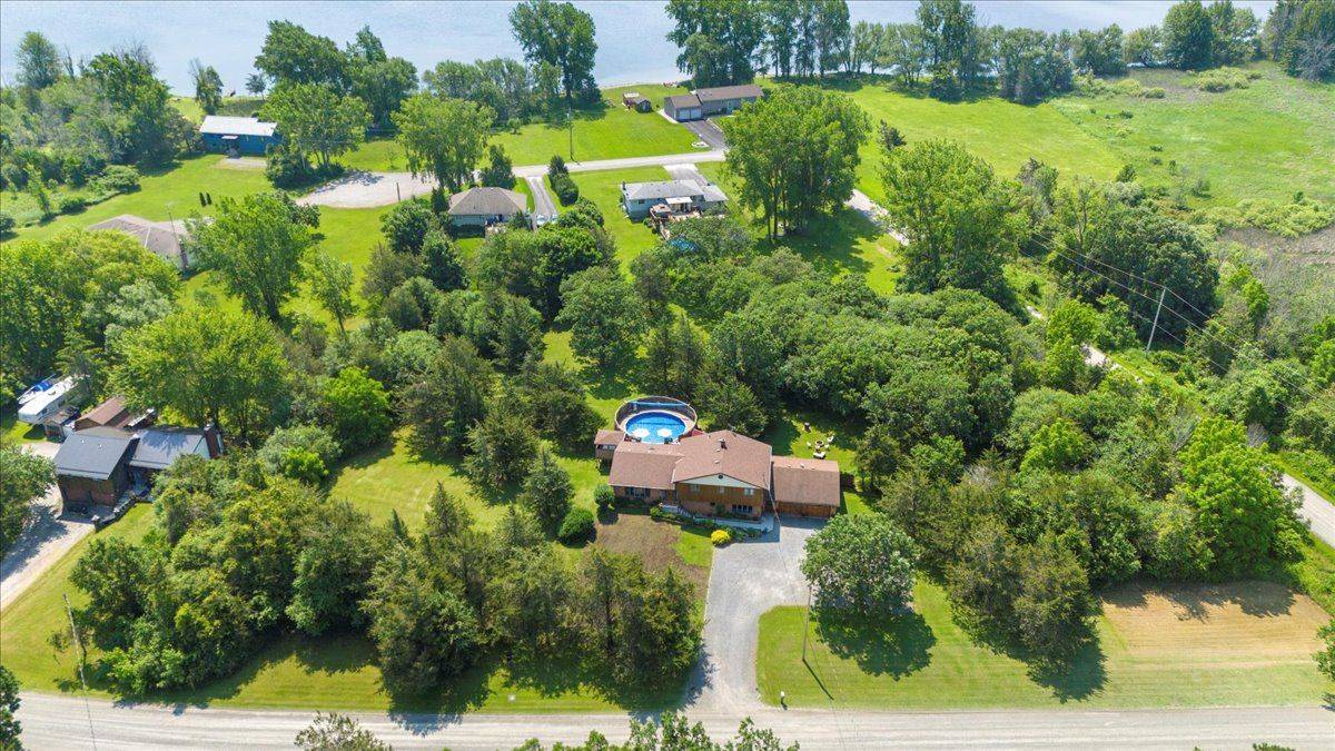 Prince Edward County, ON K8N 4Z7,338 Sunrise DR