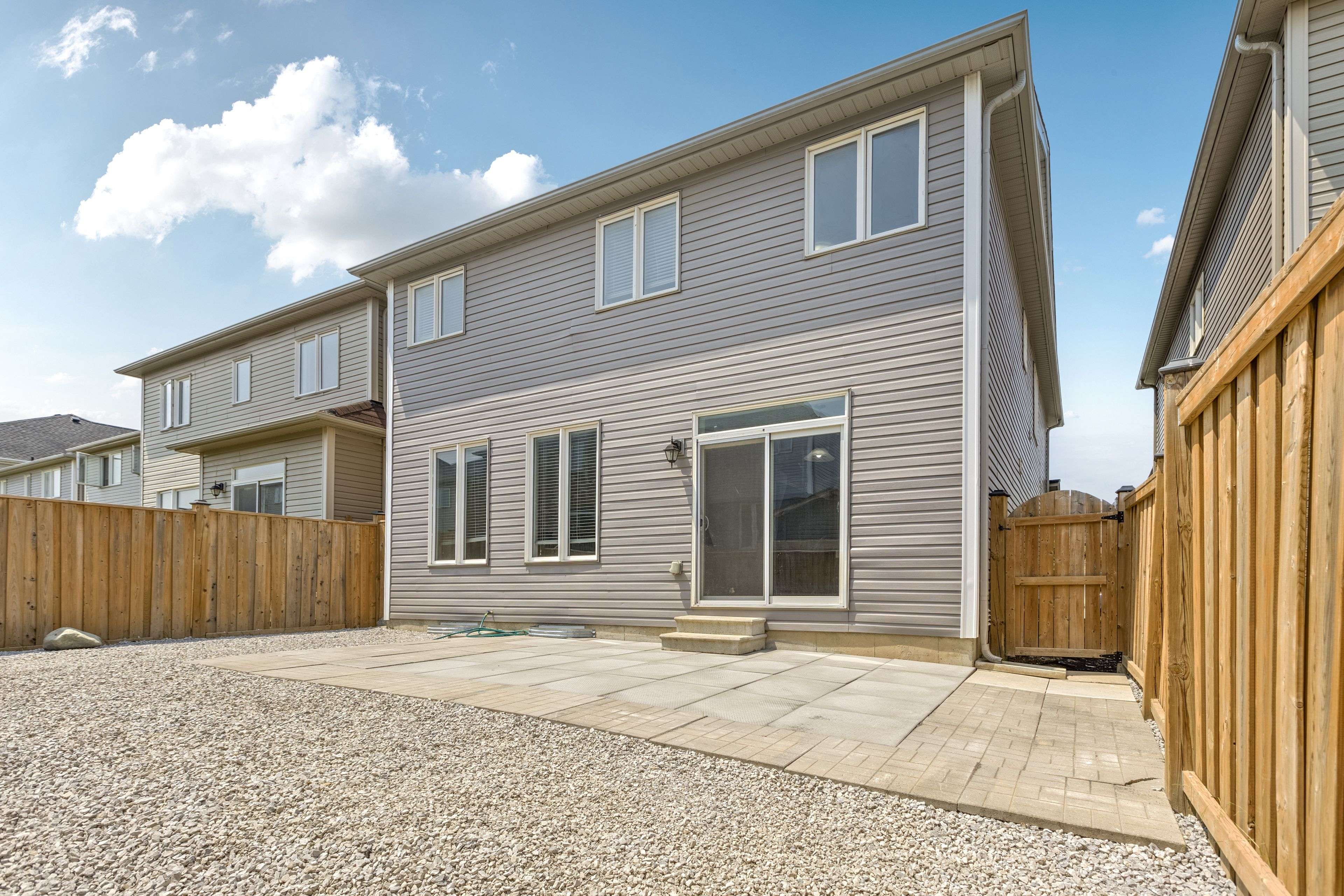 Brant, ON N3T 0R1,25 Munro CIR