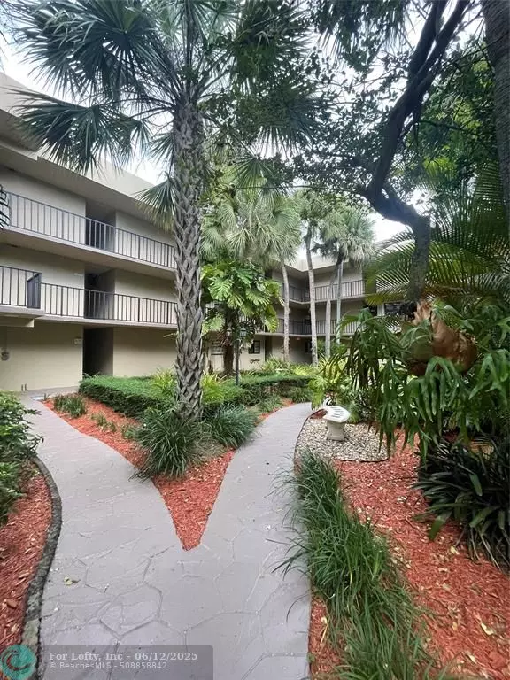 Miami, FL 33176,10855 SW 112th Ave #218