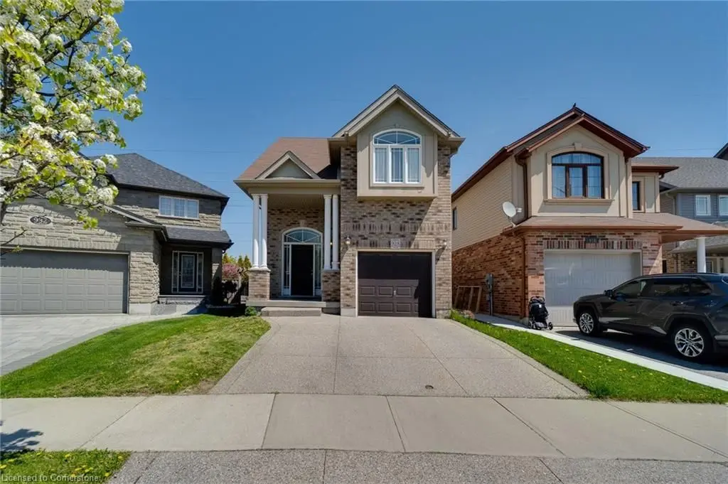 Kitchener, ON N2R 1W9,928 Dunblane CT
