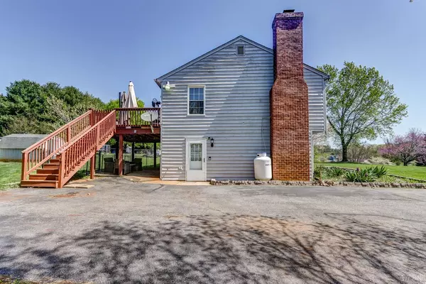 Lynchburg, VA 24503,109 Mcintosh DR