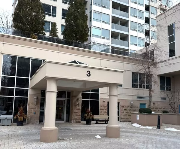 3 Rean DR #1111, Toronto C15, ON M2K 3C2