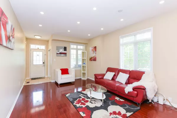 Brampton, ON L6Y 5R3,76 Grover RD